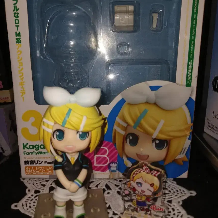[BUNJANG] Vocaloid Kagamine Rin Nendoroid Acrylic Stand Bundle Set / 보컬로이드 카가미네 린 아크릴스탠드 패밀리마트 넨도로이드 일괄