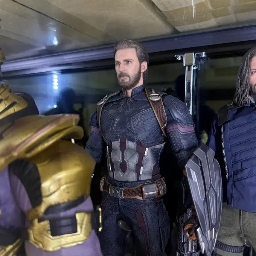 [BUNJANG] Hot Toys Avengers: Infinity War Captain America Movie Promo Limited Edition Figure / 핫토이 인피니티워 캡틴 아메리카 무비 프로모 한정 버전 피규어