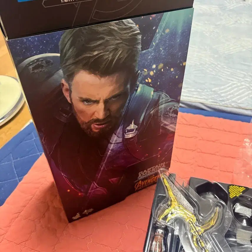 [BUNJANG] Hot Toys Avengers: Infinity War Captain America Movie Promo Limited Edition Figure / 핫토이 인피니티워 캡틴 아메리카 무비 프로모 한정 버전 피규어