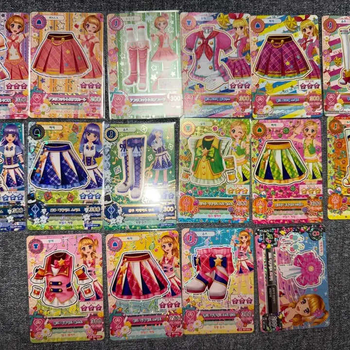 [BUNJANG] Aikatsu Aurora Kiss Goth Magic Trading Cards Bundle Set / 아이엠스타 아이카츠 오로라키스 고스매직 등