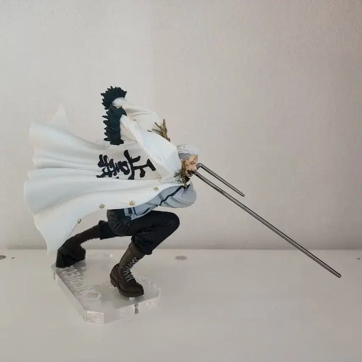 [BUNJANG] One Piece Smokers Zoukeioh Figure / 원피스 조형왕 스모커 피규어 팔아요.