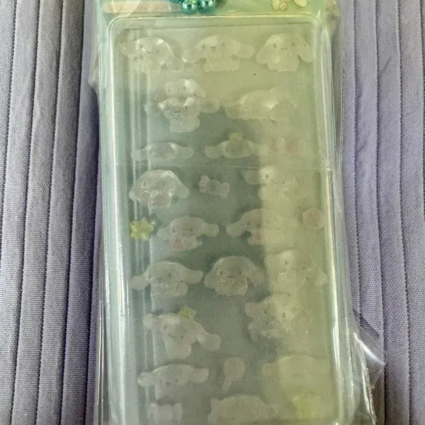 [BUNJANG] Sanrio Bonbon Drop Miniature Charm Cinnamoroll (Sealed) / (미개봉)산리오봉봉드롭미니어처참가챠/시나모롤