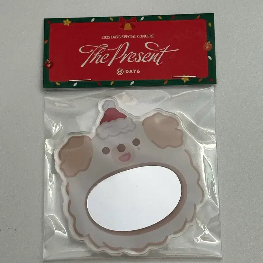 [BUNJANG] Day6 2025 Concert Fan Gift Ppedon Mini Mirror / 데이식스 2025 클콘 팬기프트 쁘돈 미니거울