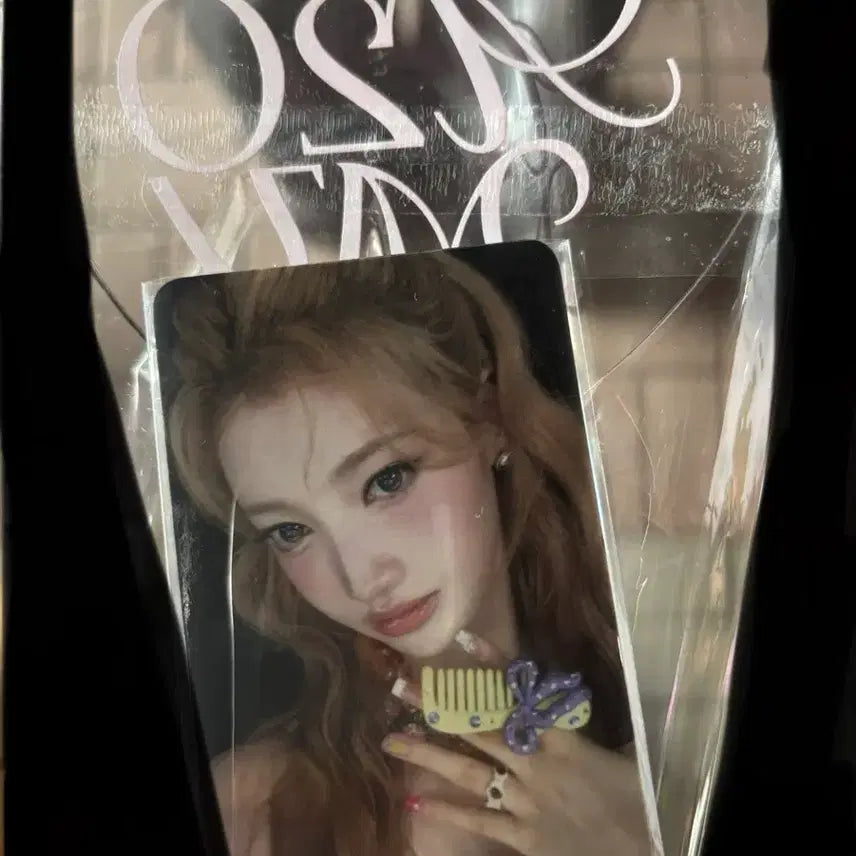 [BUNJANG] A20MAY Lightstick + Fanmeeting Photocard Set / 응원봉+ 공방포카 포카 세트 에이투오메이 a20may