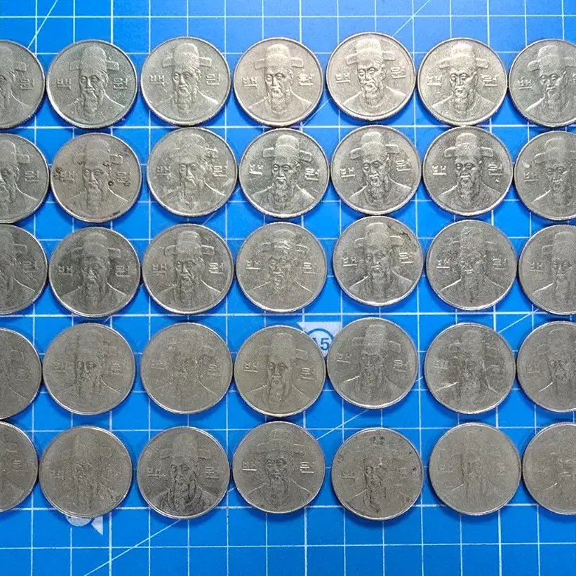 [BUNJANG] 1998 South Korean 100 Won Coins (35 pcs) / 100원 동전 98년도 35개
