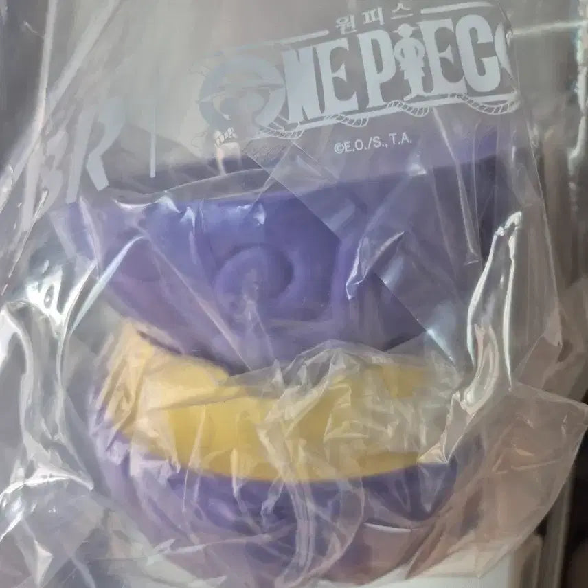 [BUNJANG] Baskin Robbins One Piece Gomu Gomu no Mi Sealed Product / 배스킨라빈스 원피스 고무고무 열매 미개봉 새제품