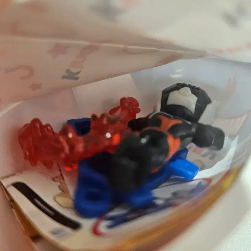 [BUNJANG] Marvel Ant-Man Kinder Joy Egg / 마블 킨더조이 앤트맨