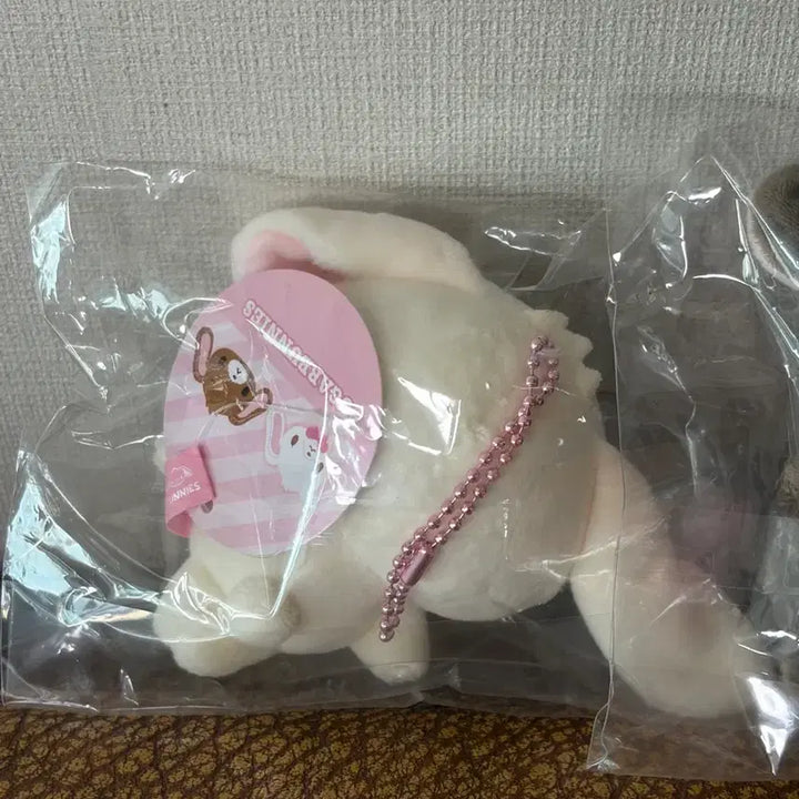 [BUNJANG] Sanrio Sugarbunnies Mascot Keychain - Shirousa / [정품] 산리오 슈가바니즈 마스코트 인형 키링 시로우사