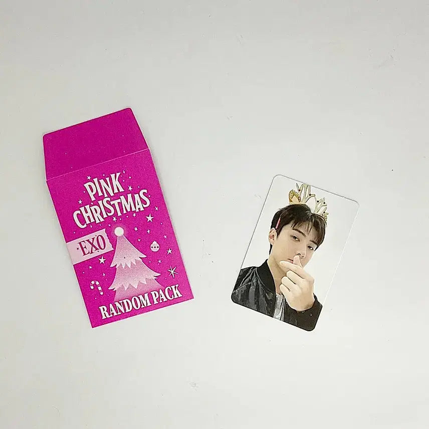 [BUNJANG] EXO Sehun 2024 Pink Christmas Photocard / 엑소 세훈 2024 핑크 크리스마스 포토카드 포카2 EXO SEHUN 2024 PINK CHRISTMAS PHOTOCARD 2