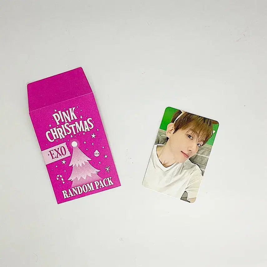 [BUNJANG] EXO Baekhyun 2024 Pink Christmas Photocard / 엑소 백현 2024 핑크 크리스마스 포토카드 포카2 EXO BAEKHYUN 2024 PINK CHRISTMAS PHOTOCARD 2