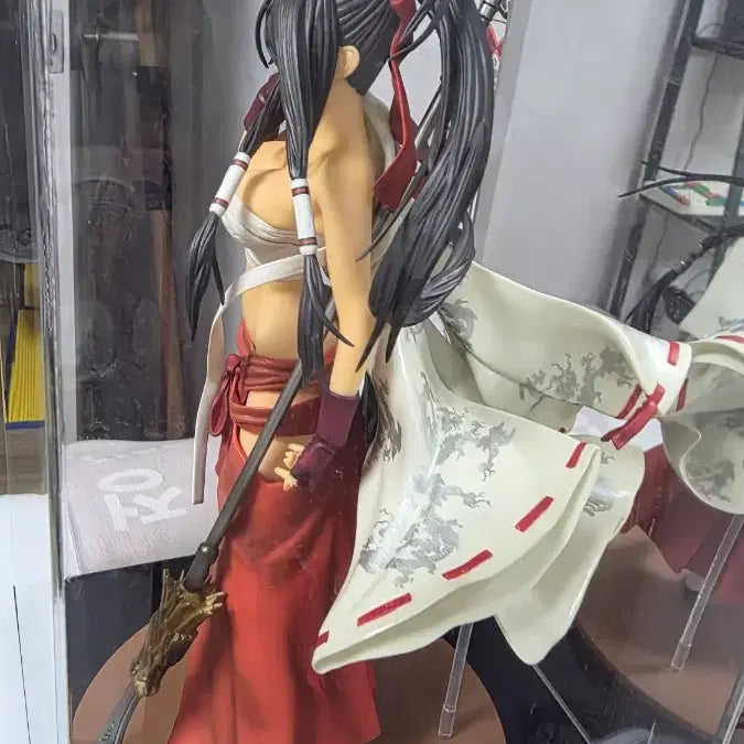 [BUNJANG] Ikkitousen Guan Yu Limited Edition Figure Vol. 13 / 일기당천 관우 13권 한정판 피규어