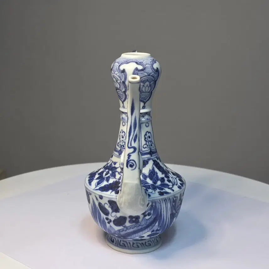 [BUNJANG] Blue and White Porcelain Jar with Fish and Dragon Motifs / 청화어조문절견집호
