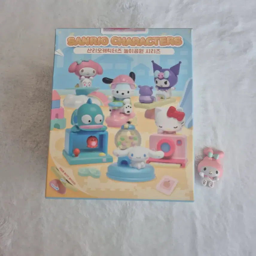 [BUNJANG] My Melody Amusement Park Figure Bundle Set + Narikiri Usagi-san Gacha / 일괄)마이멜로디 놀이공원 피규어+나리키리 우사기상 가챠
