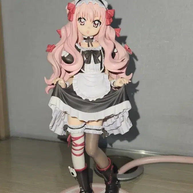 [BUNJANG] Zero no Tsukaima Louise Françoise Le Blanc de La Vallière Gosupunk Classic Figure / 제로의 사역마 루이즈 고스펑크 고전 피규어 미소녀
