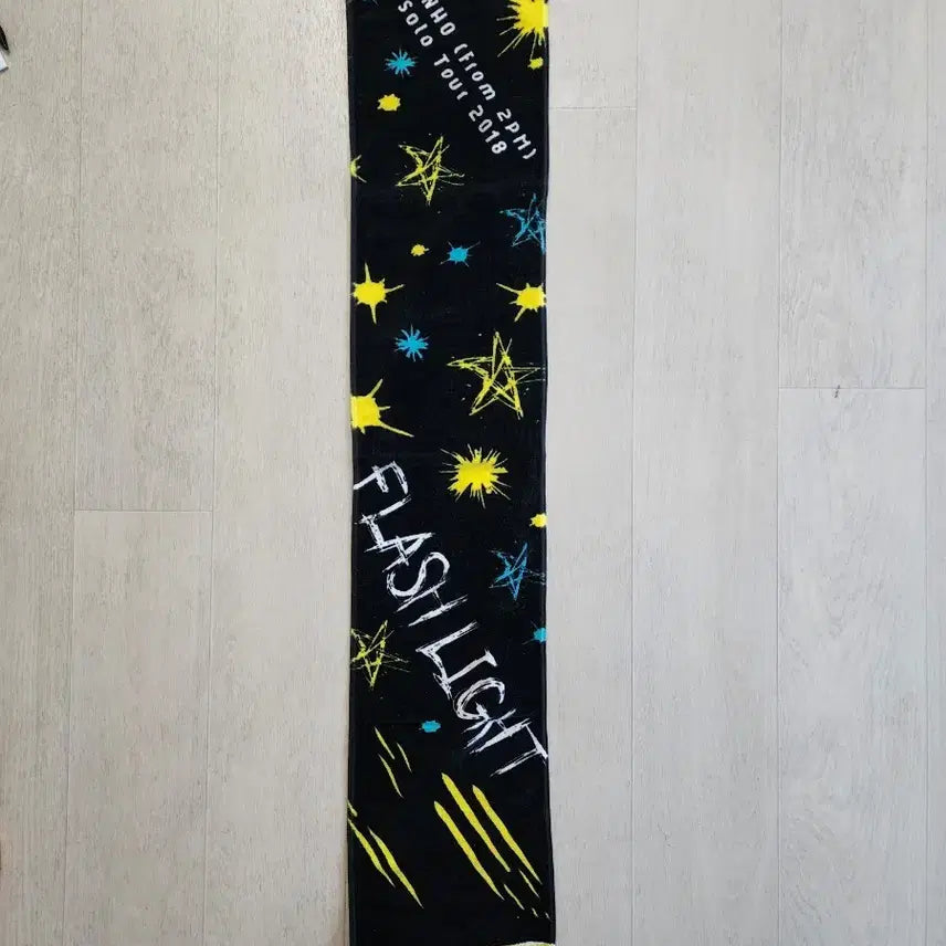 [BUNJANG] 2PM Junho Solo Tour 2018 Flashlight Towel / 2PM 준호 솔로 투어 2018 플래시 라이트 타월