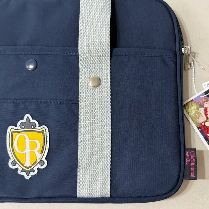 [BUNJANG] SPAO Ouran High School Host Club Collaboration Limited Edition Notebook Bag / 스파오 오란고교 호스트부 노트북 가방 판매합니다 !