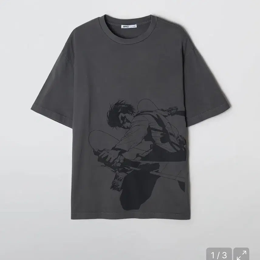 [BUNJANG] Attack on Titan x SPAO Levi T-Shirt Size S / 진격의거인 스파오 리바이 반팔 s사이즈