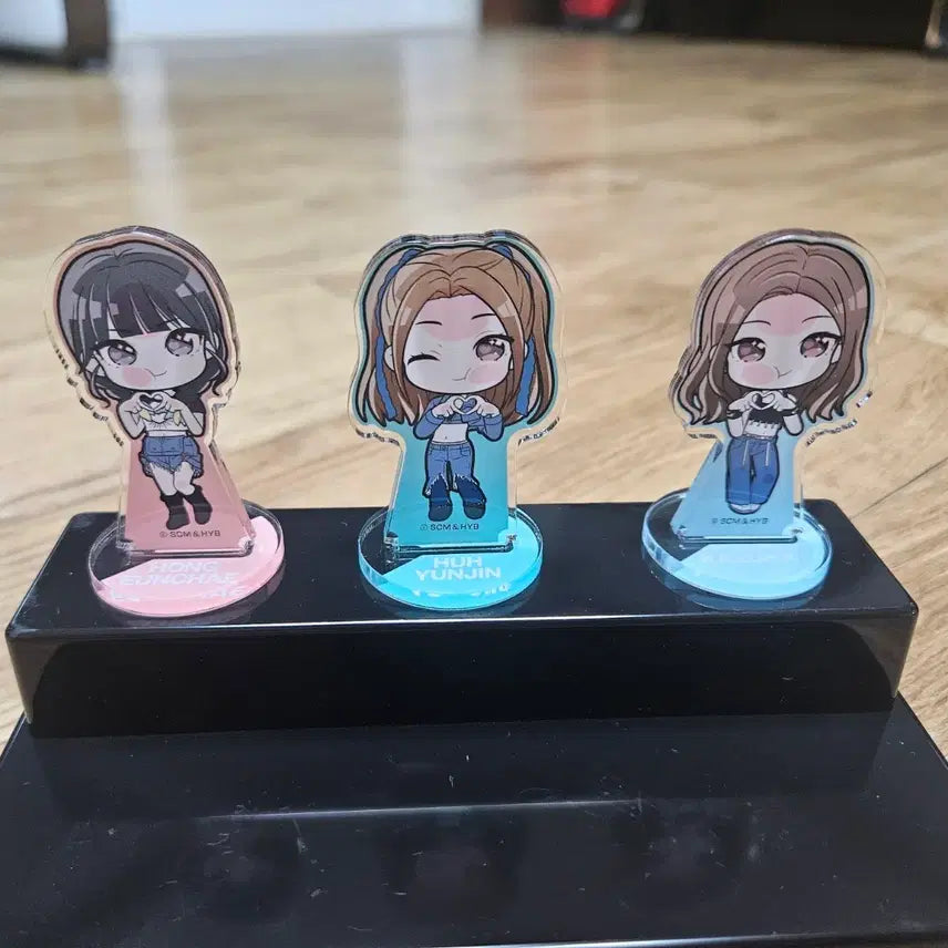[BUNJANG] LE SSERAFIM Hong Eunchae, Heo Yun Jin, Kazuha Acrylic Stand Gacha Bundle Set / 르세라핌 아크릴 스탠드 가챠 홍은채, 허윤진, 카즈하