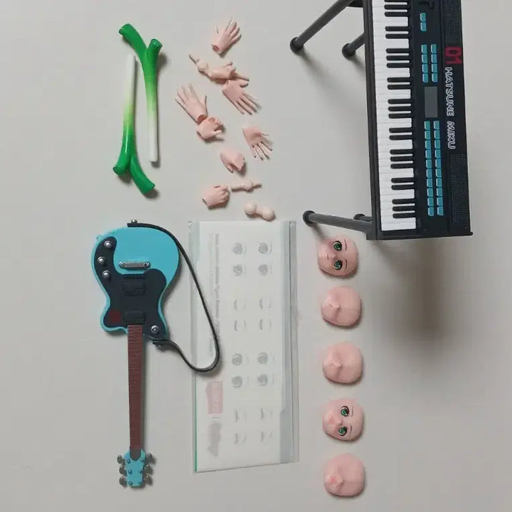 [BUNJANG] Hatsune Miku Fantastics Articulated Plastic Model Figure / 하츠네 미쿠 판타스틱스 관절 프라모델 피규어