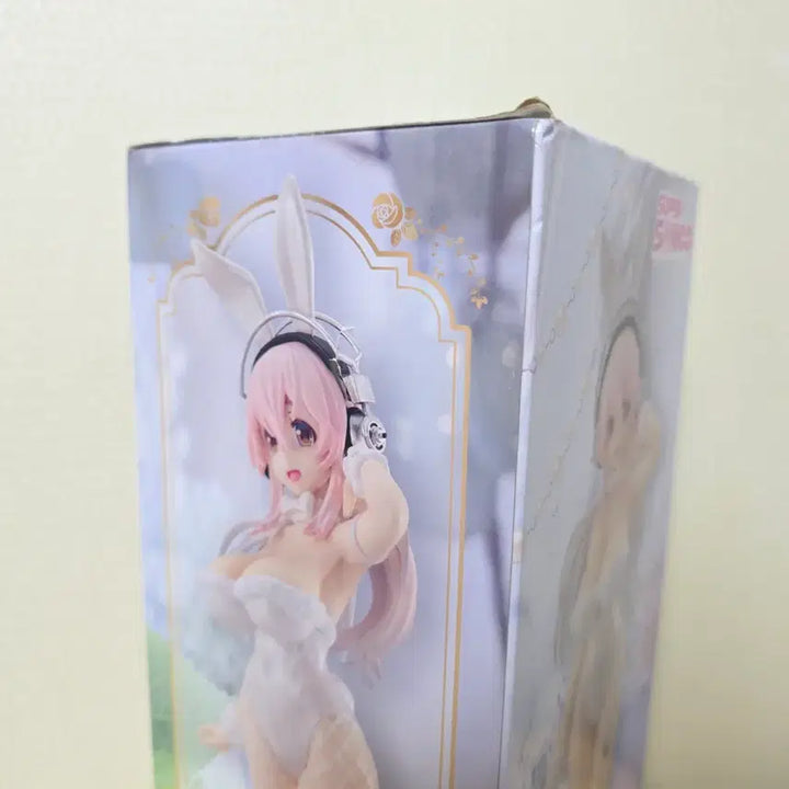 [BUNJANG] Super Sonico B-Cute Bunnies Figure Pearl White (Sealed) / (미개봉새상품) 슈퍼소니코 비큐트 버니즈 피규어 펄 화이트