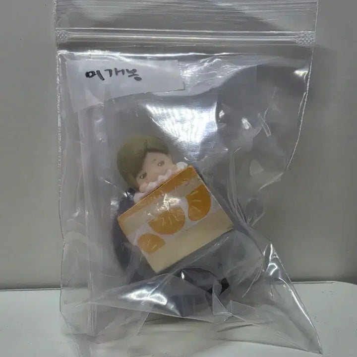 [BUNJANG] Jujutsu Kaisen Volume 22 - Nanami Puchi Busu Cake Sealed / [미개봉] 주술회전 회옥 옥절 푸치 버스 케이크 - 나나미