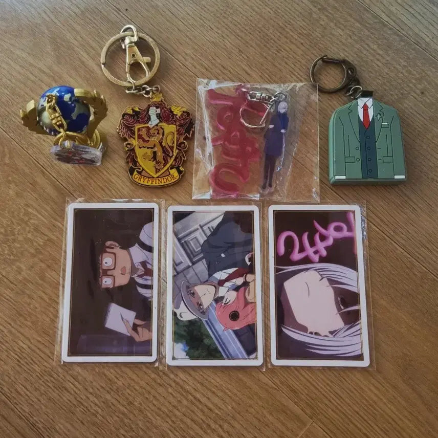 [BUNJANG] Harry Potter, Mario, Spy x Family Keyrings and Cards / 해리포터,마리오,스파이 패밀리 굿즈팝니다