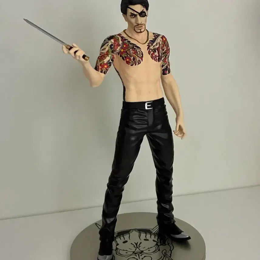 [BUNJANG] Digsta Yakuza Majima Goro Figure Fighting Ver. / 디지스타 Digsta 용과같이 마지마 고로 피규어 격투ver