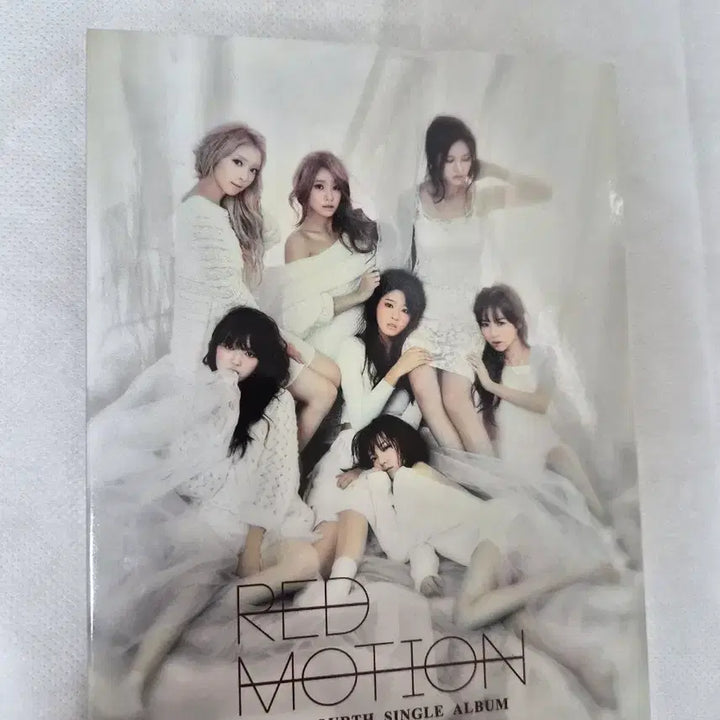 [BUNJANG] AOA Single Vol. 4 Red Motion w/ Seolhyun Photocard / 에이오에이 AOA 싱글 4집 Red Motion (희귀 설현 포토카드 포함)
