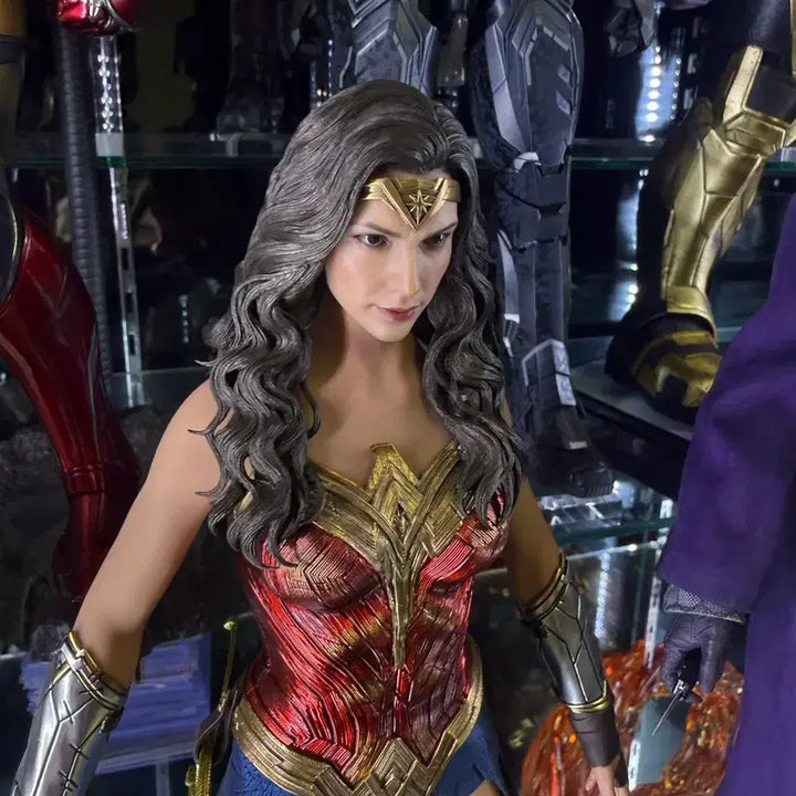 [BUNJANG] Hot Toys Wonder Woman 1984 Version Figure / 핫토이 원더우먼 1984 버전