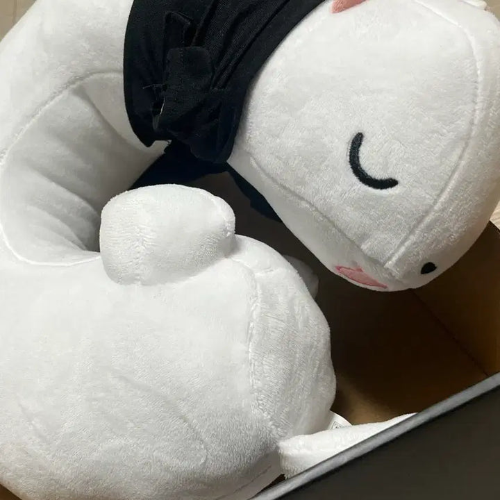 [BUNJANG] Hwasan Gwihan Baekah Neck Pillow / 화산귀환 백아 목베개