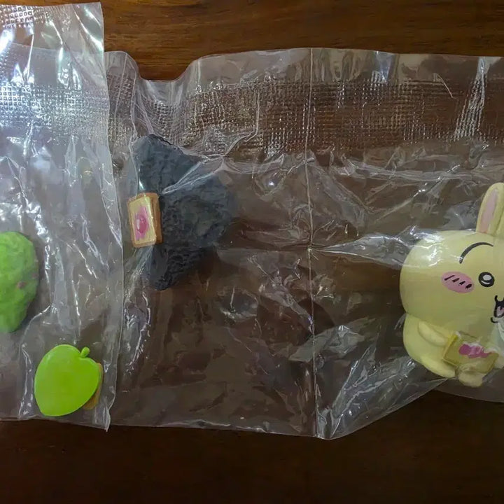 [BUNJANG] Monzzakui Diorama Set / 먼작귀 치이카와 피규어 판매