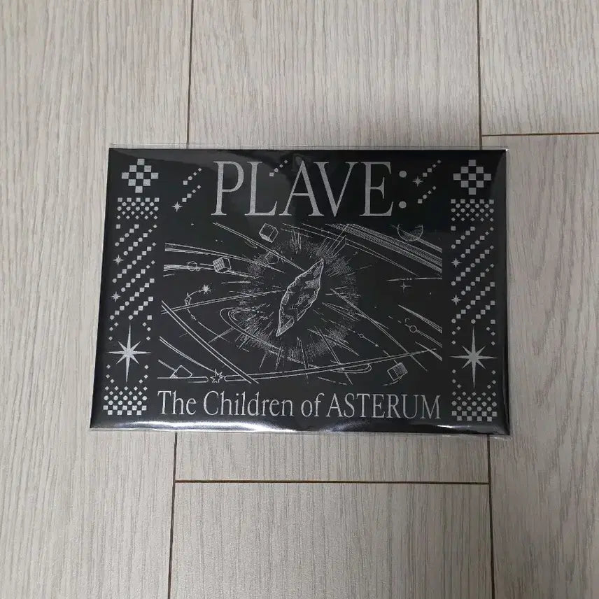 [BUNJANG] PLAVE Archive Book Photocard &amp; Postcard Set / 플레이브 PLAVE 아카이브북 포토카드 &amp; 엽서세트