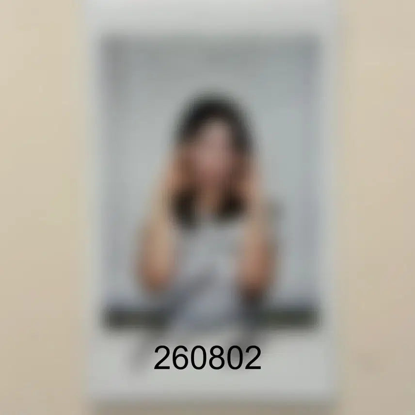 [BUNJANG] OOH-AHH LUCY Signed Summer Polaroid Photocard / 우아 루시 summer 친필 싸인 폴라로이드