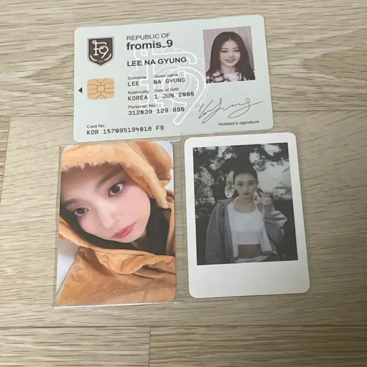 [BUNJANG] Lee Na Gyung Photocard Bundle Set / 이나경 포카