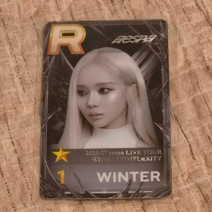 [BUNJANG] Aespa Winter Superstar SM Photocard / 에스파 콘서트 슈퍼스타 슈스엠 윈터 구매인증 포카