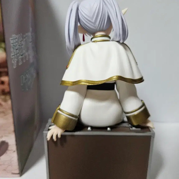 [BUNJANG] Frieren Desktop Trunk Ver. Figure / 프리렌 데스크탑 트렁크.ver 피규어