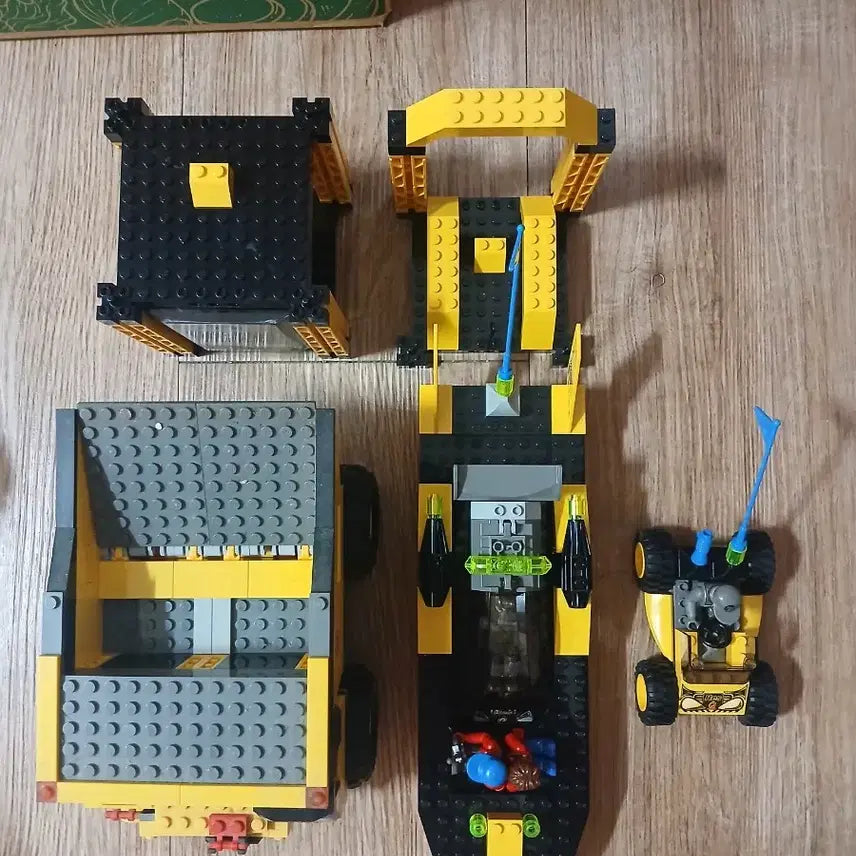 [BUNJANG] LEGO Display/Storage Set Including 30365 Space Polybag / 30365우주폴리백 서비스O_레고 전시(보관)품 팝니다.