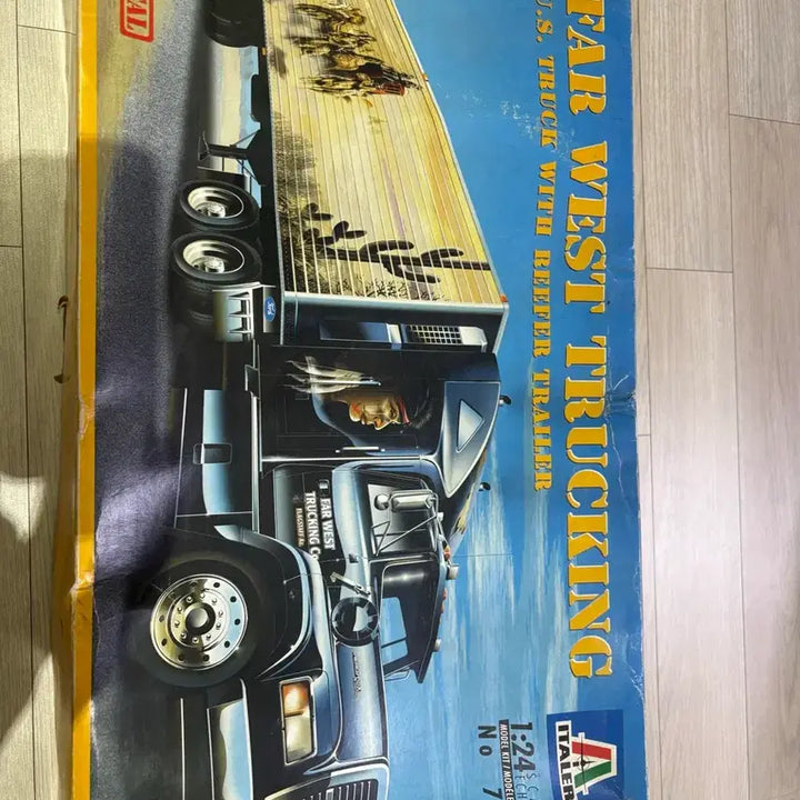 [BUNJANG] Italeri 1:24 West Truck Plastic Model Kit / 이탈레리 1:24 웨스트 트럭 프라모델 키트