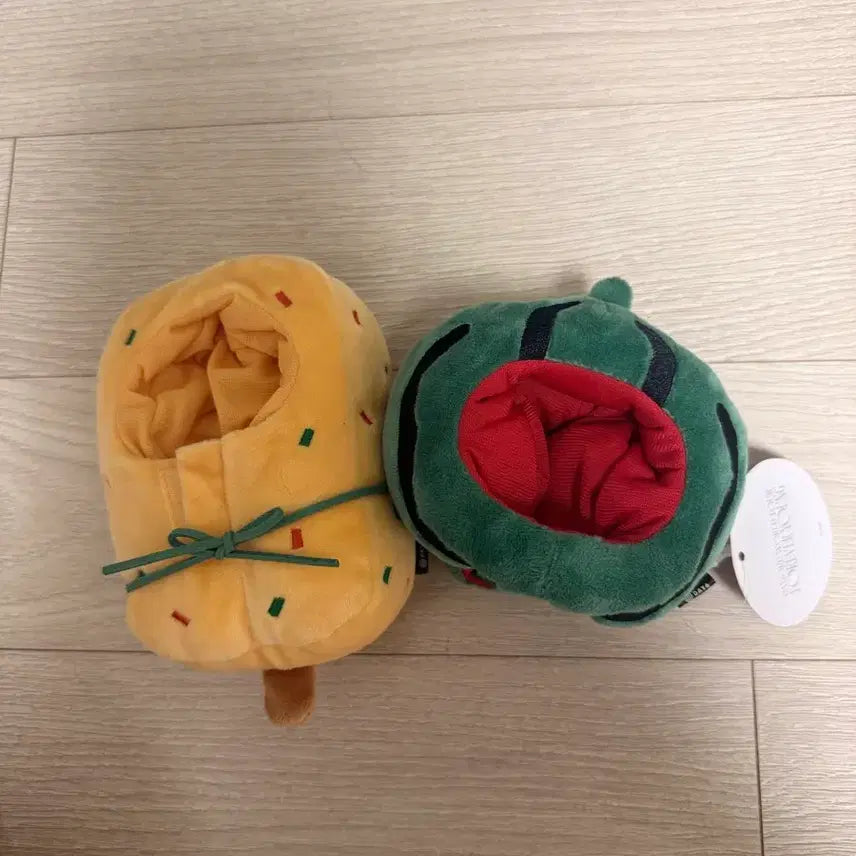 [BUNJANG] DAY6 Forever Young Denimals Clothing Bundle Set (Watermelon, Eomuk) / 데이식스 포에버영 데니멀즈 옷 - 수박, 어묵 일괄