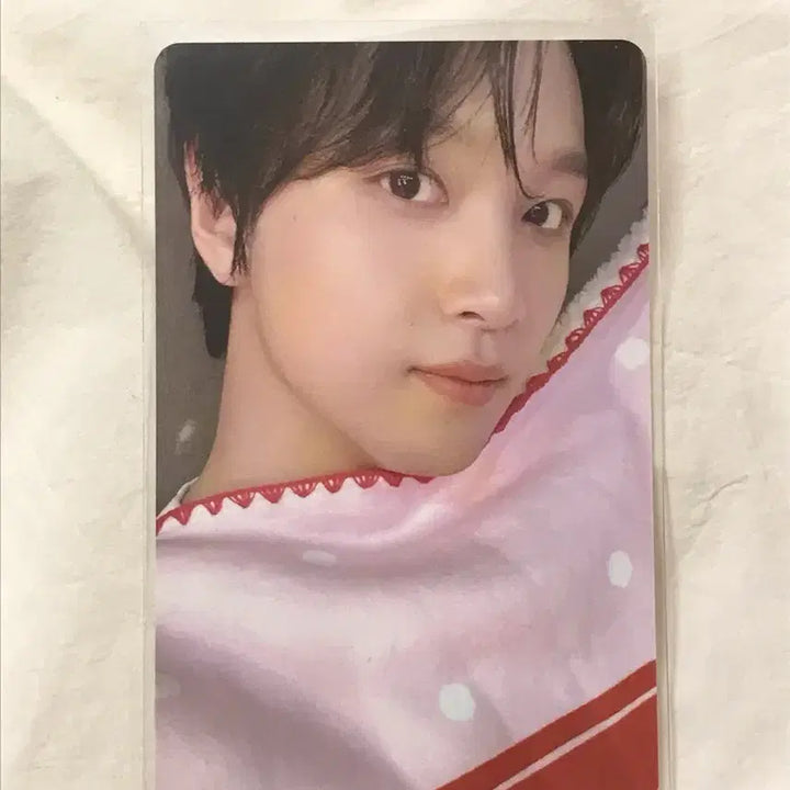 [BUNJANG] NCT Haechan Pink Christmas Photocard / 엔시티 해찬 핑크 크리스마스 포카