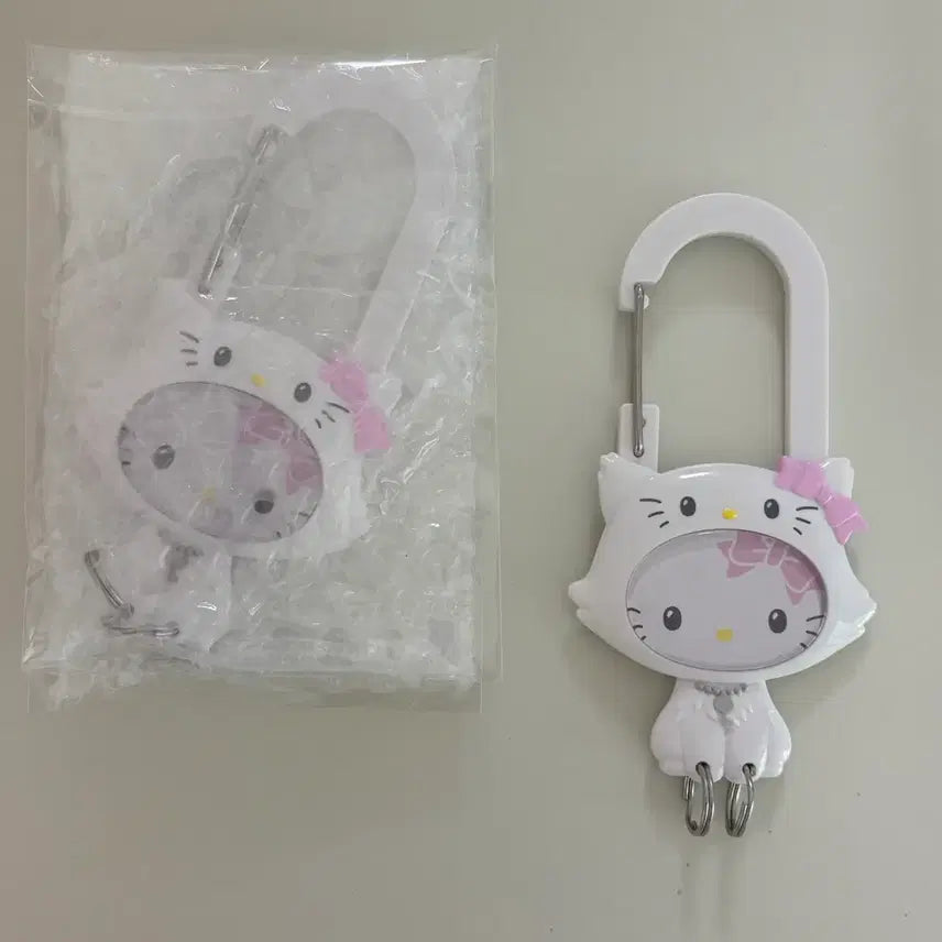 [BUNJANG] Sanrio Secret Custom Carabiner Chami Kitty Mini Photo Holder / 산리오 시크릿 커스텀 카라비너 챠미키티 증사 홀더
