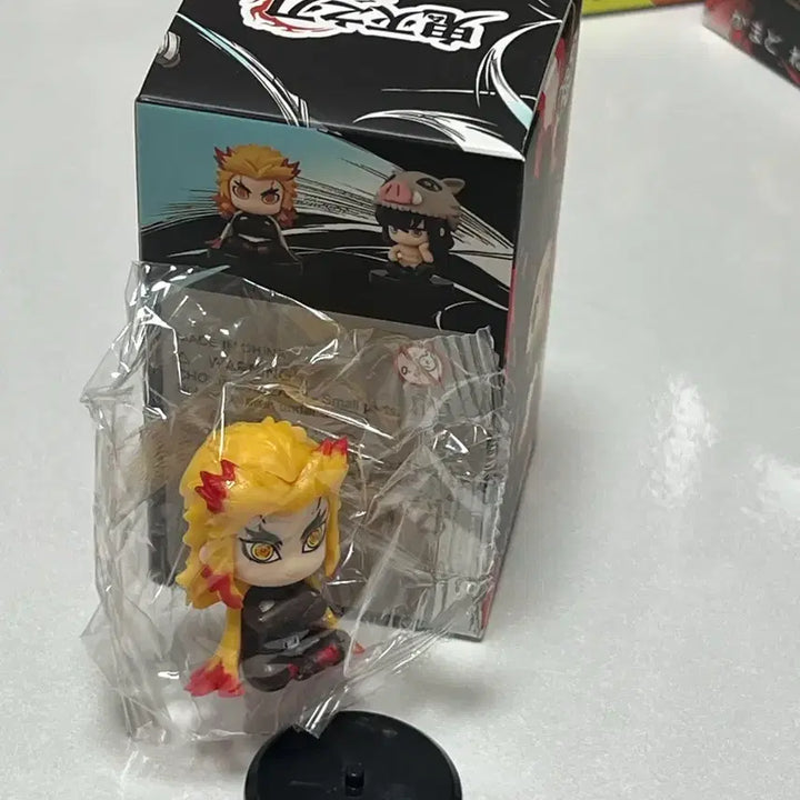 [BUNJANG] Demon Slayer Kyojuro Rengoku Figure / 귀멸의 칼날 피규어 렌고쿠 쿄쥬로