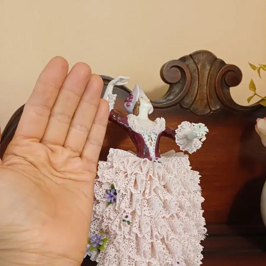 [BUNJANG] Dresden Porcelain Figurine / 드레스덴 피겨린