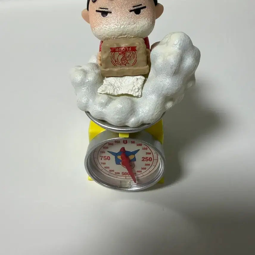 [BUNJANG] Crayon Shin-chan Figure / 밀가루 짱구 피규어