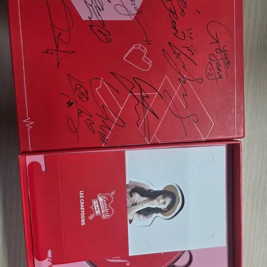 [BUNJANG] fromis_9 To Day Autographed Album / 프로미스나인 to day 싸인앨범