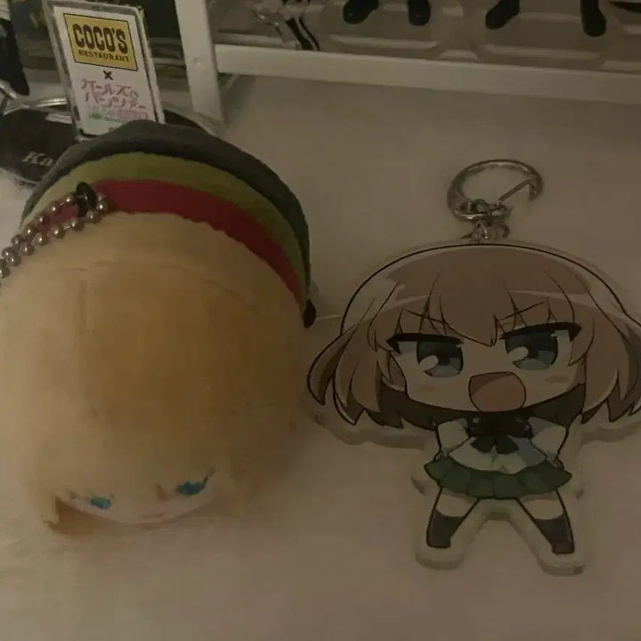 [BUNJANG] Girls und Panzer Katyusha Nona Klauda Frauda Acrylic Keyring / 걸즈앤판처 걸판 카츄샤 논나 클라라 프라우다 아크릴 키링