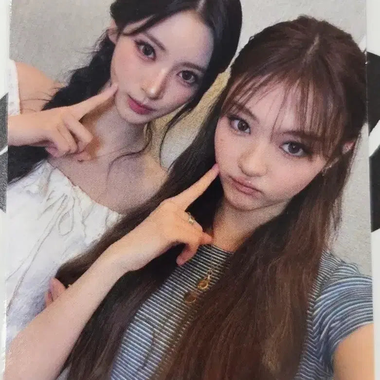 [BUNJANG] MEOVV Miyaow Anna Ella Gayo Daejeon Pre-recording Photocard / MEOVV 미야오 안나 엘라 가요대전 사녹 포카
