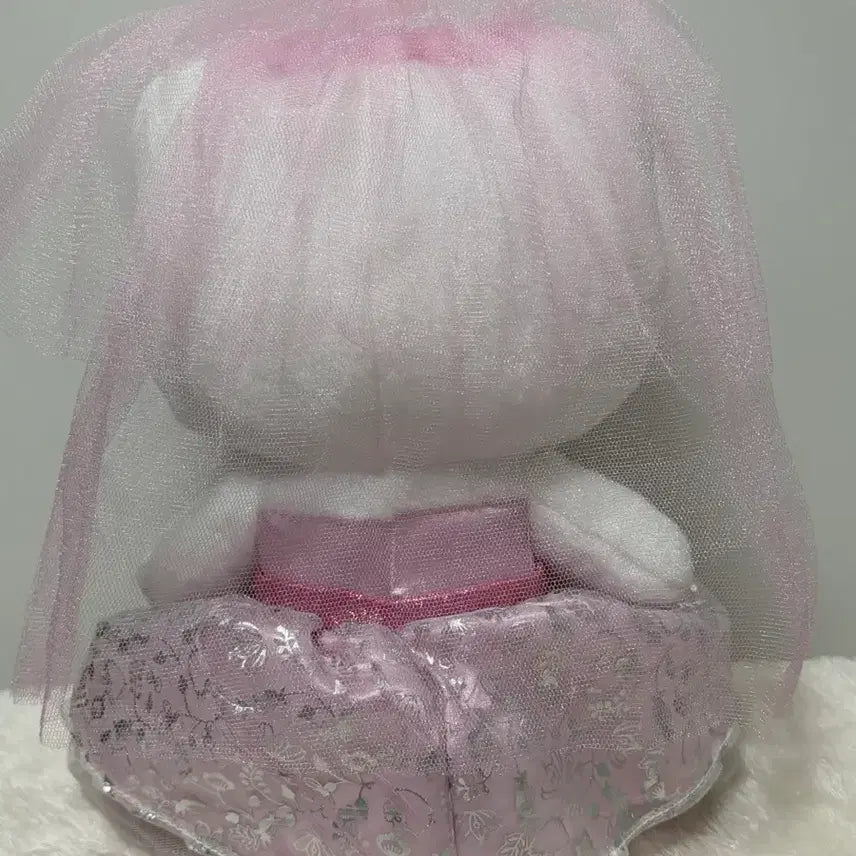 [BUNJANG] Universal Studios Japan Hello Kitty Plush Doll / usj 유니버셜 헬로키티 인형