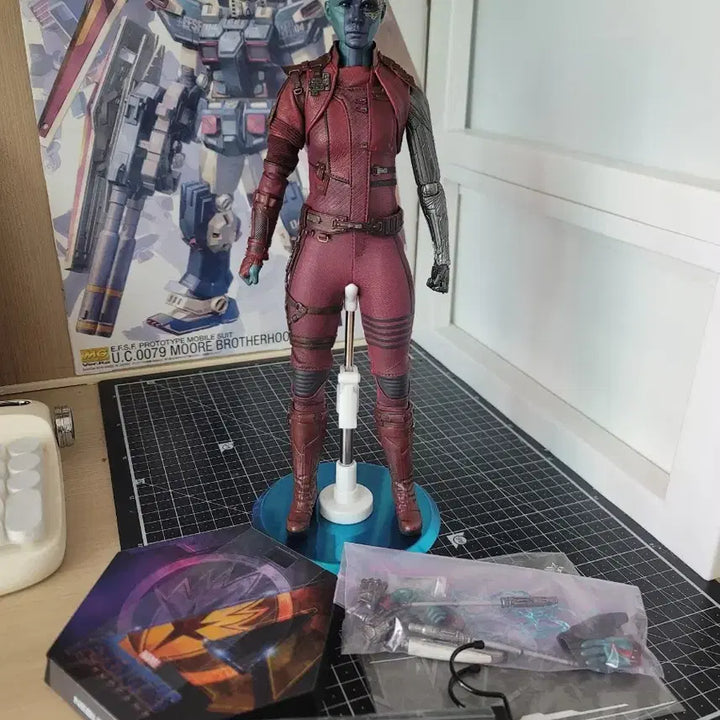 [BUNJANG] Hot Toys Nebula Figure (Box Not Included) / 핫토이 네뷸라 (박스 X)