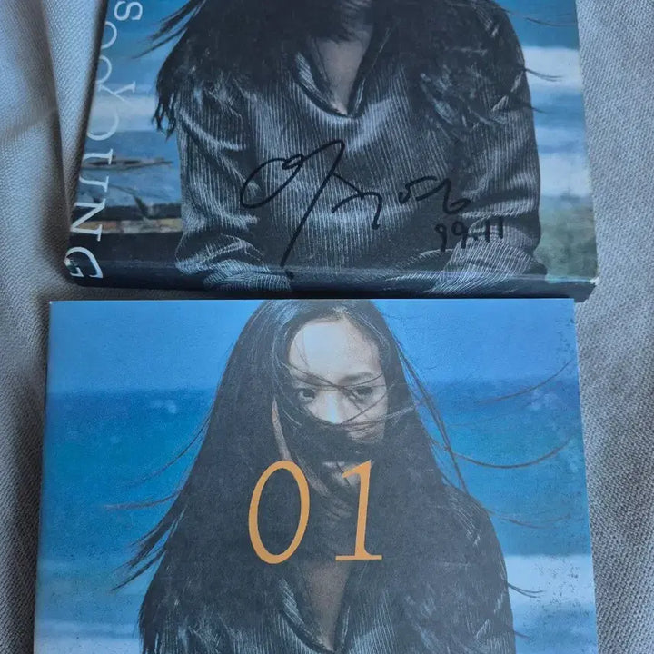 [BUNJANG] Lee Ji-young 1st Album Signed Album CD/Lyric Book / 이지영 1집 앨범 / 싸인 앨범  CD/가사집